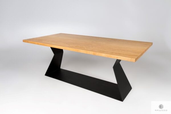 Dębowy stół na czarnej metalowej podstawie PHARELL