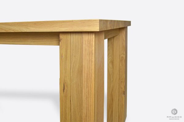 Dębowy stół z drewnianymi nogami do jadalni THOR