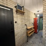 Drewniana półka na książki DENAR