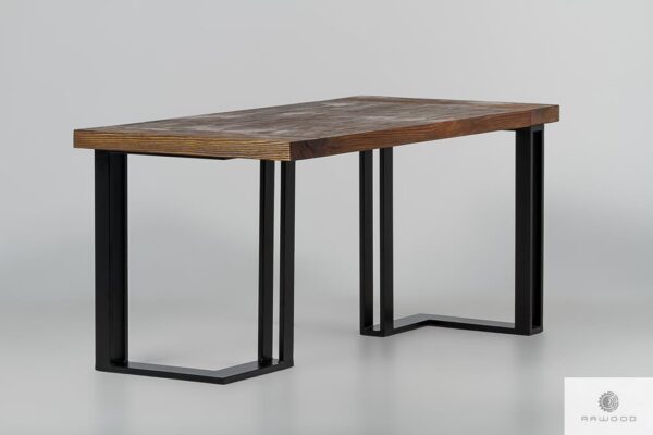 Rustykalny stół z drewnianym blatem i metalową podstawą SNAKE
