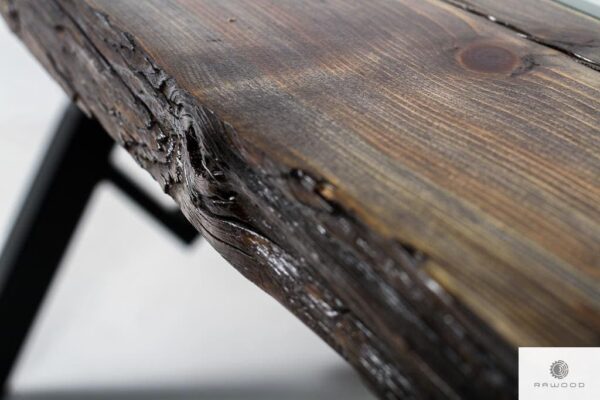 Stół z blatem z drewna litego naturalna krawędź drewna OLBERO