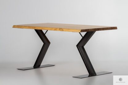 Stół z litym drewnianym blatem i metalowymi nogami ABRYS