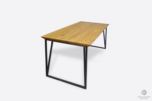 Stół z dębowego drewna litego i metalu na wymiar ARES