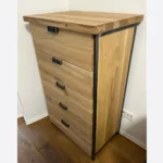 Komoda HUGON I (drewno dębowe) - realizacja