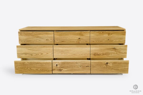 Drewniana komoda z szufladami na zamówienie do sypialni MERIS