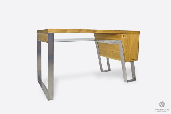 Nowoczesne biurko z litego drewna na metalowych nogach BORA wyprzedaż
