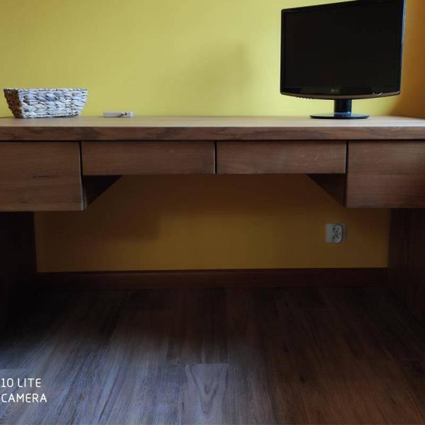 Nowoczesne dębowe biurko gabinetowe solidne z szufladami do gabinetu DAVOS