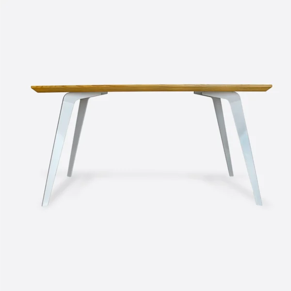 Stół z dębowym blatem białymi nogami w industrialnym stylu VITA II