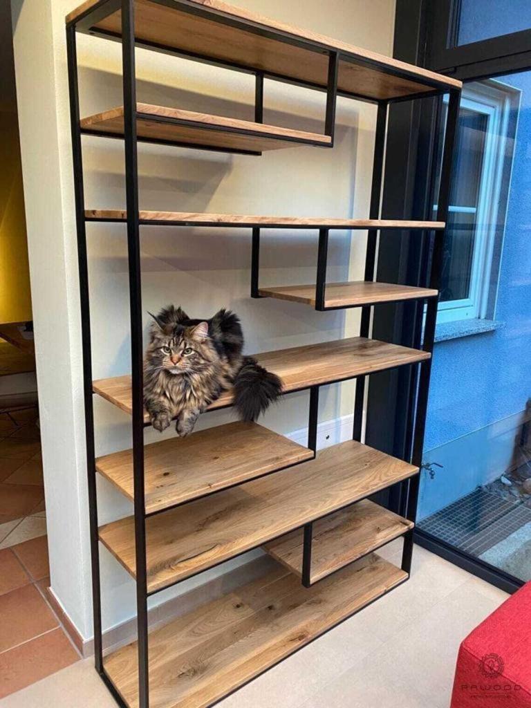 Regał dera- realizacja