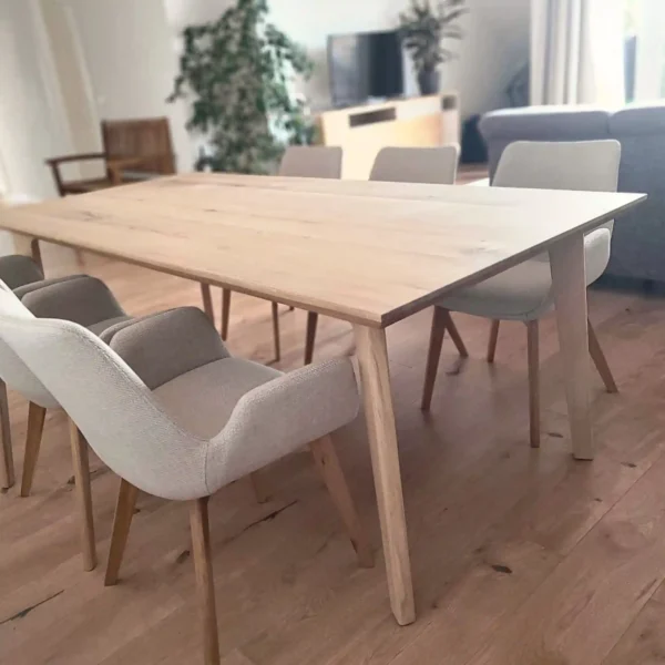 Stół drewniany do jadalni TOSCANIA - realizacja