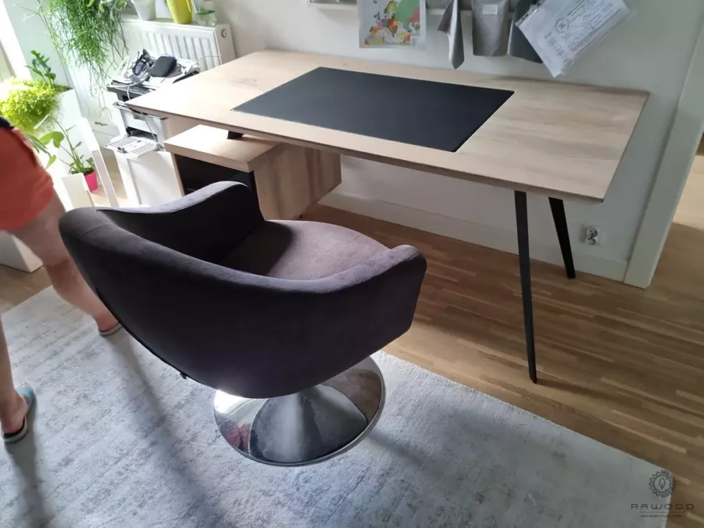 nowoczesne-designerskie-biurko-debowe-z-szufladami-z-oryginalnymi-metalowymi-nogami-do-gabinetu-vita