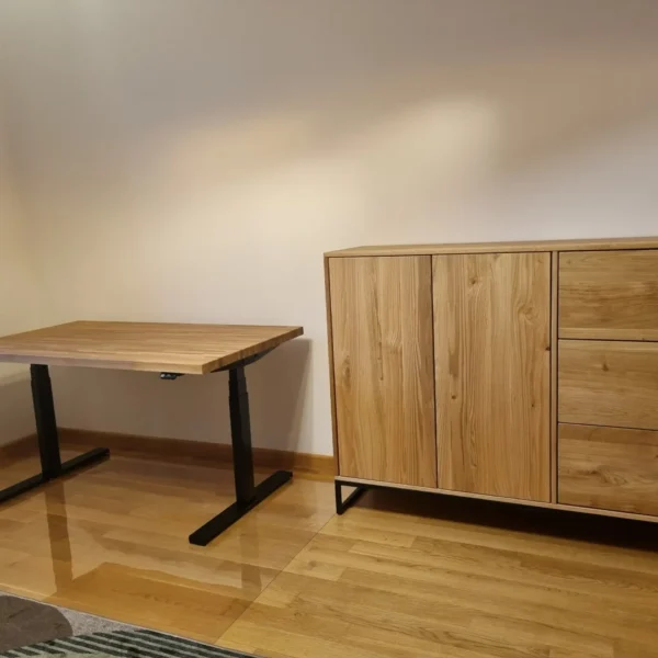 Biurko dębowe z regulacją wysokości COLIN