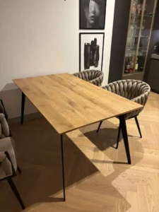 realizacja mebli dębowych RaWood – wnętrze